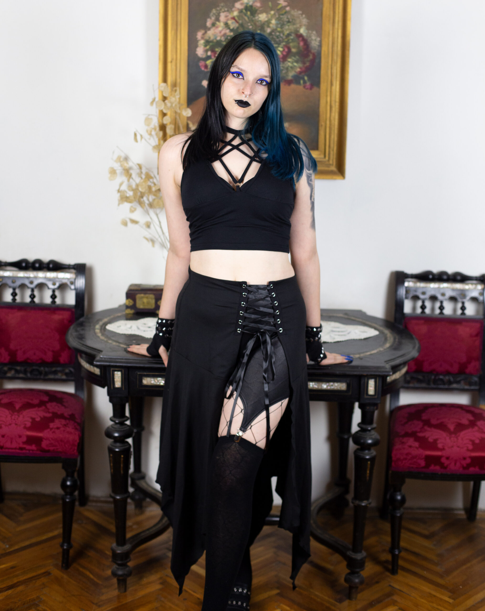"Shadow Siren Skirt" - Suknja sa pertlama
