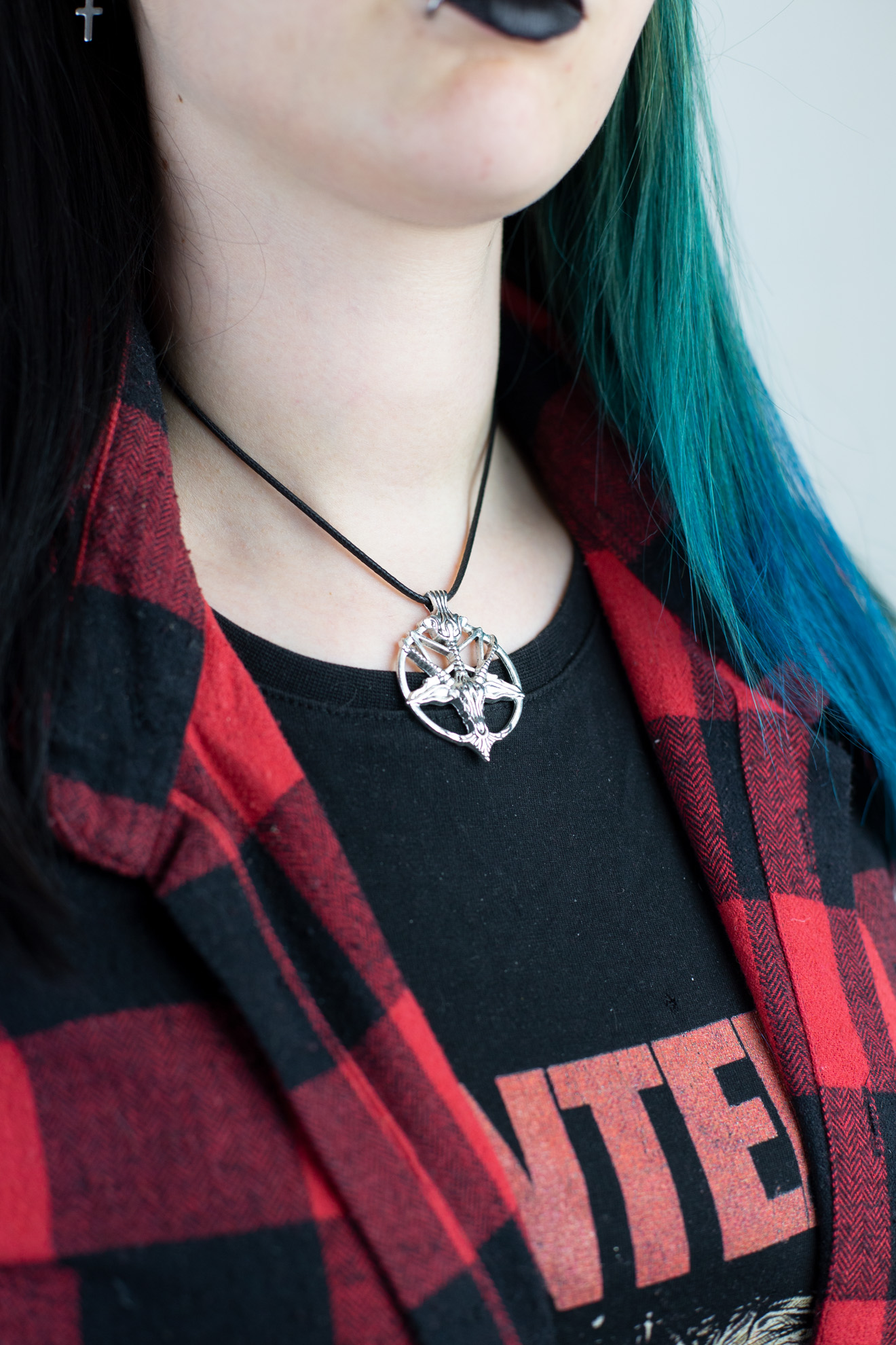 Sigil of Thorns Pendant - Ogrlica
