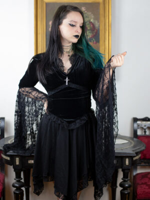 Velarium Lace Top